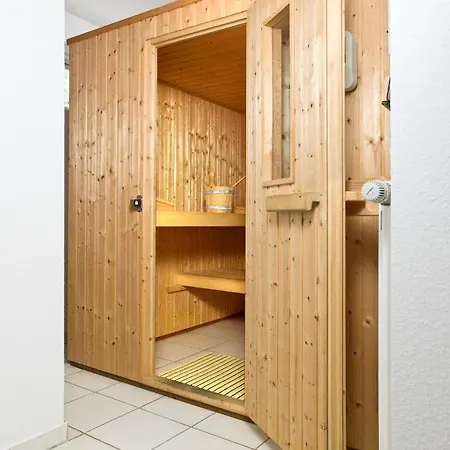 Haus Sonnenschein Sommerwiese